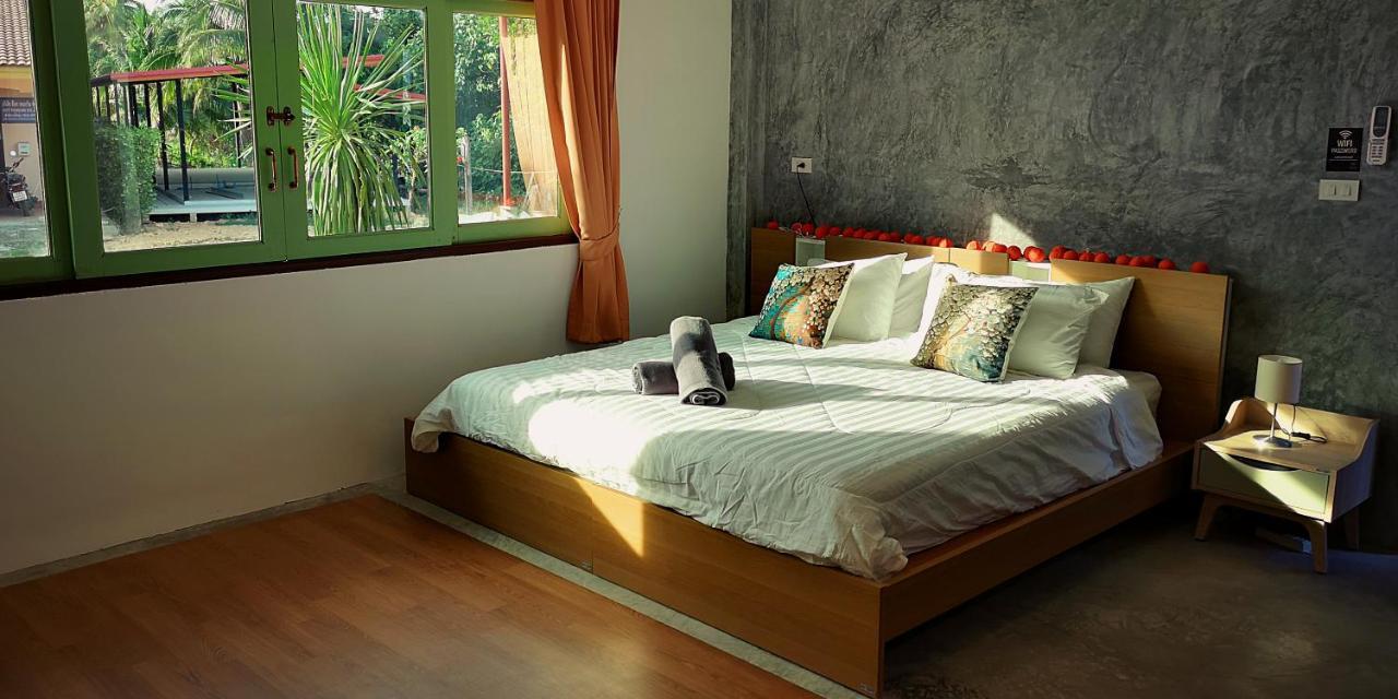 Tonmai Suites Ko Lanta Exterior foto