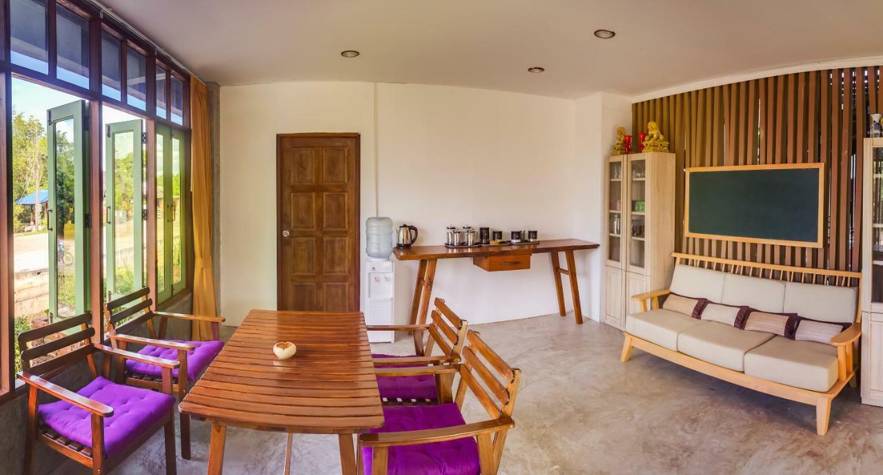 Tonmai Suites Ko Lanta Exterior foto