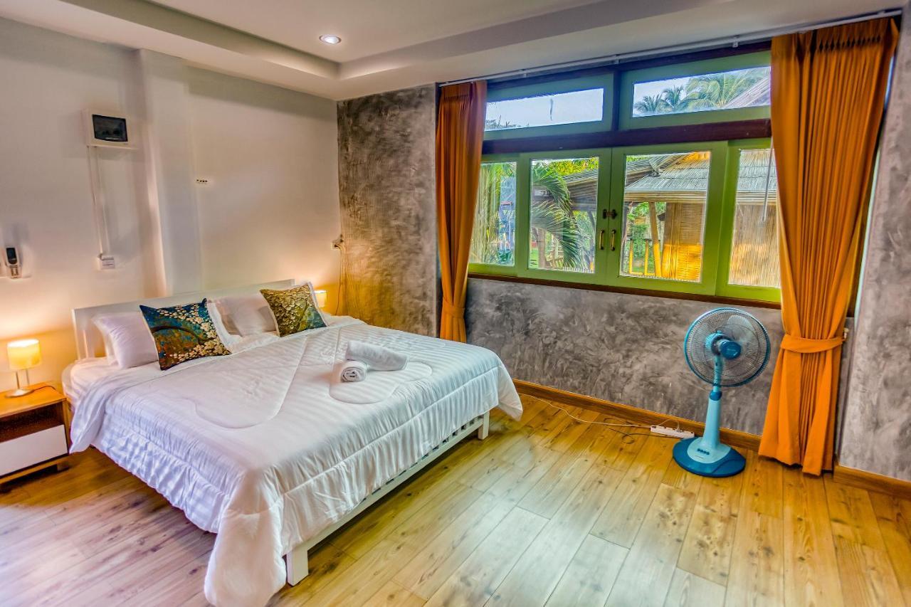 Tonmai Suites Ko Lanta Exterior foto